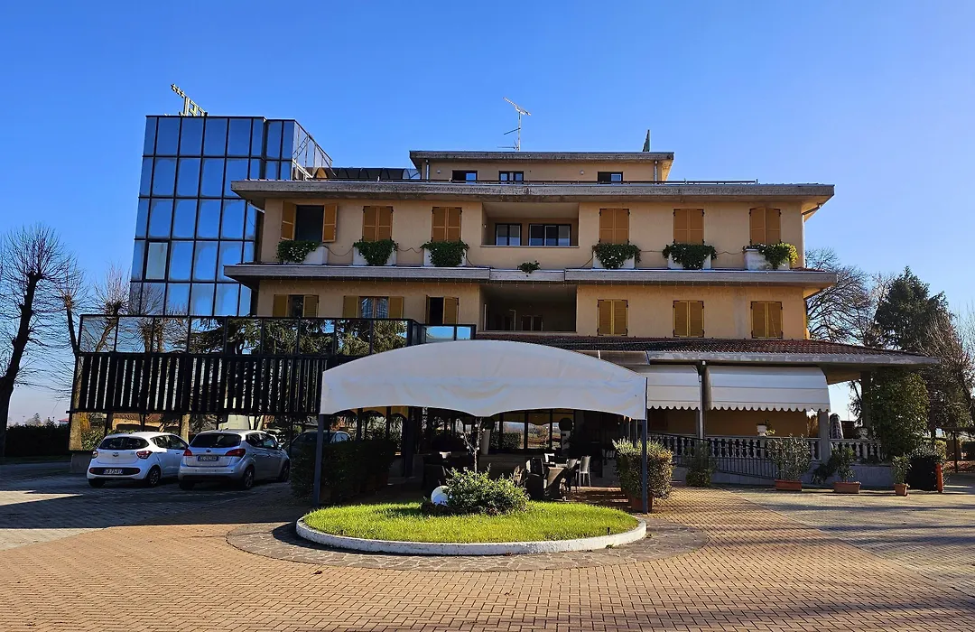 Hotel Ai Tigli-1